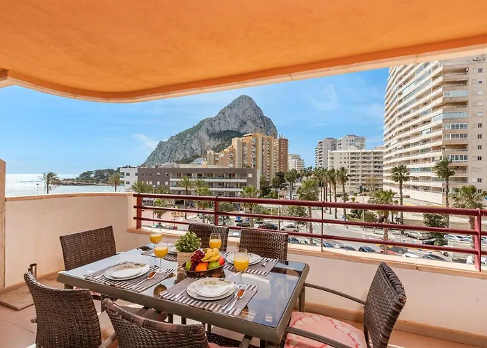 Zafiro - Plusholidays * Calpe